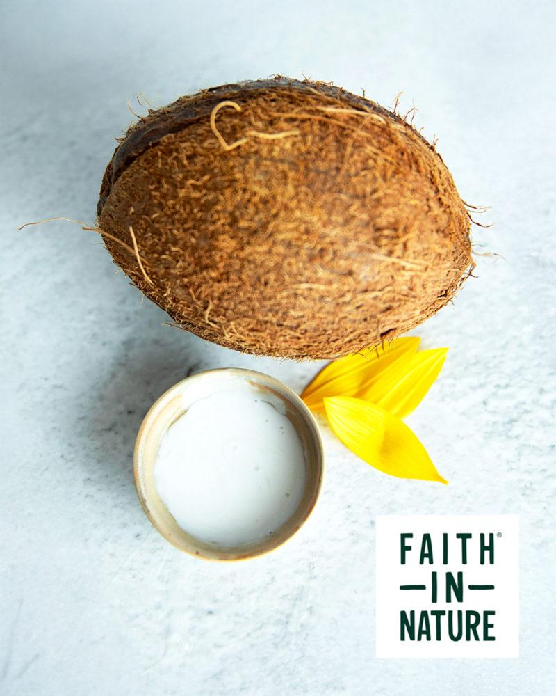 Natural Coconut hair conditioner that hydrates, smooths, and restores shine with an irresistible tropical scent.