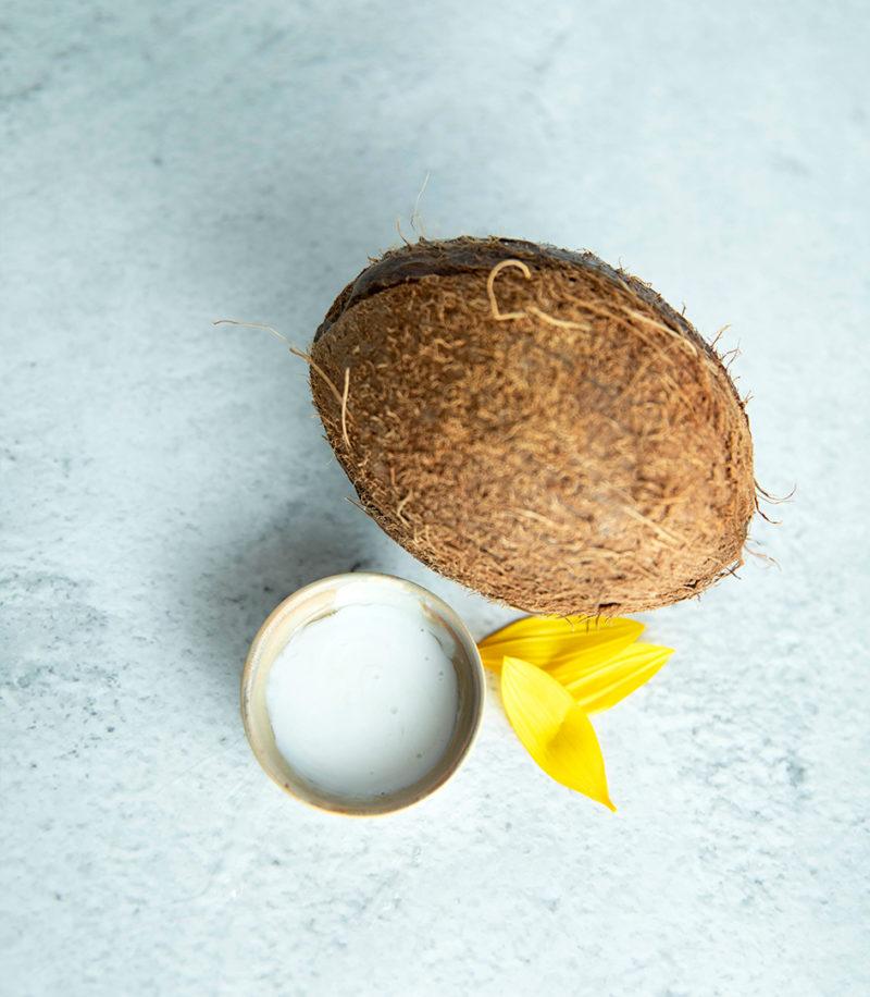 Natural Coconut Conditioner for dry hair