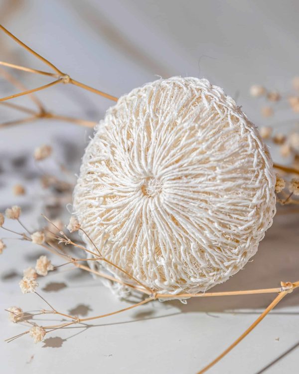 MAHAI natural facial scrubber