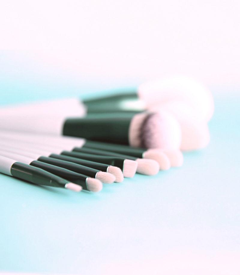 sustainable makeup brushes