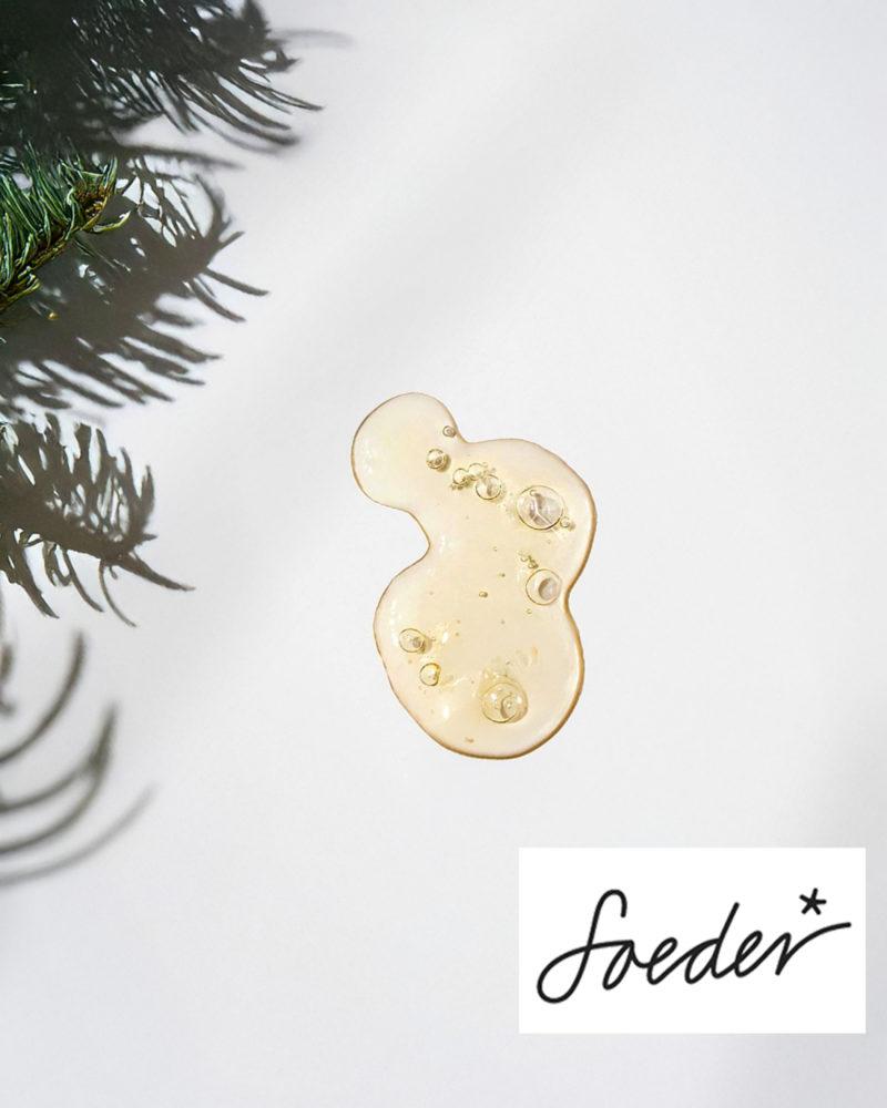 Natural soap for hands & body with organic oils, wheat protein, and Swiss honey. Hydrates, protects, and cleanses with a luxurious fragrance.